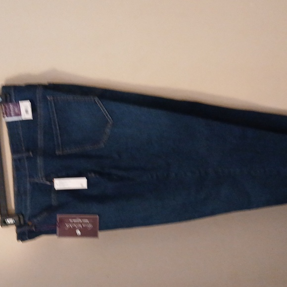 Gloria Vanderbilt Amanda Classic Blue Jeans - Picture 1 of 2